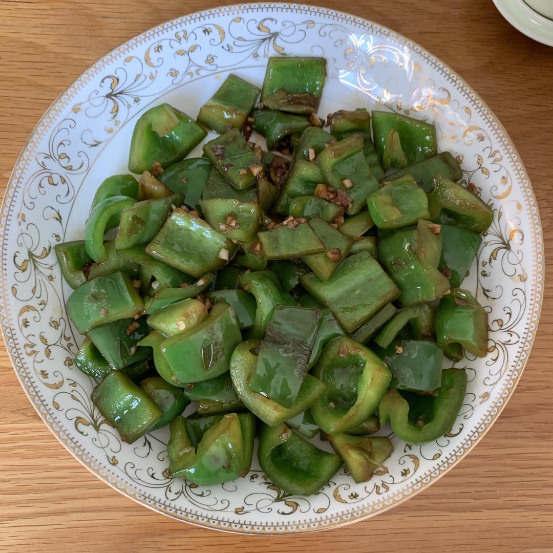 爽口小炒  灯笼椒  青椒  柿子椒