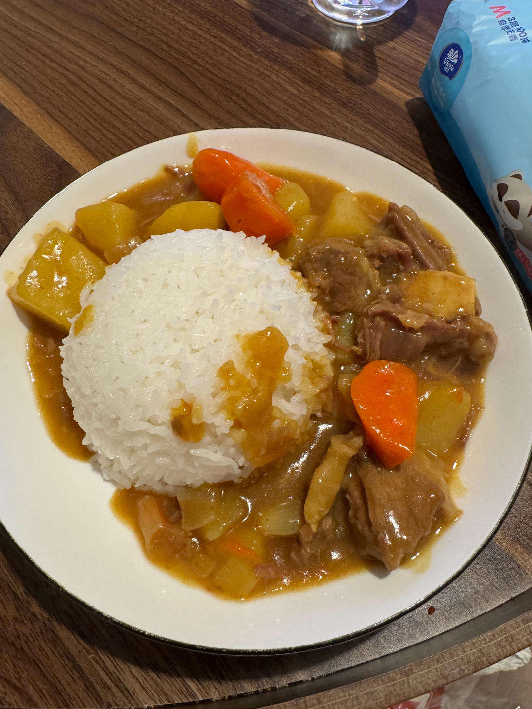 咖喱土豆炖牛腩