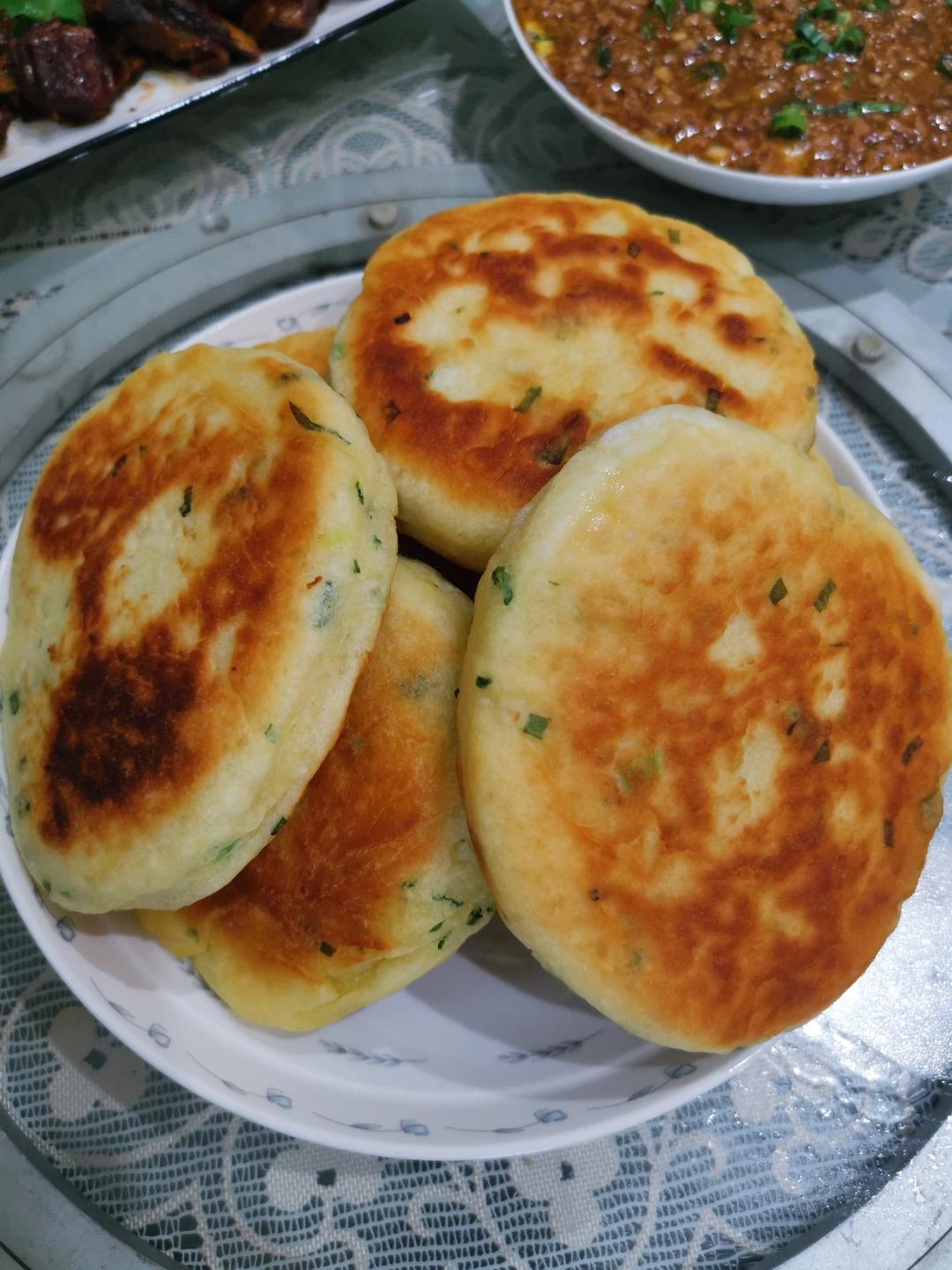 家常发面葱花饼