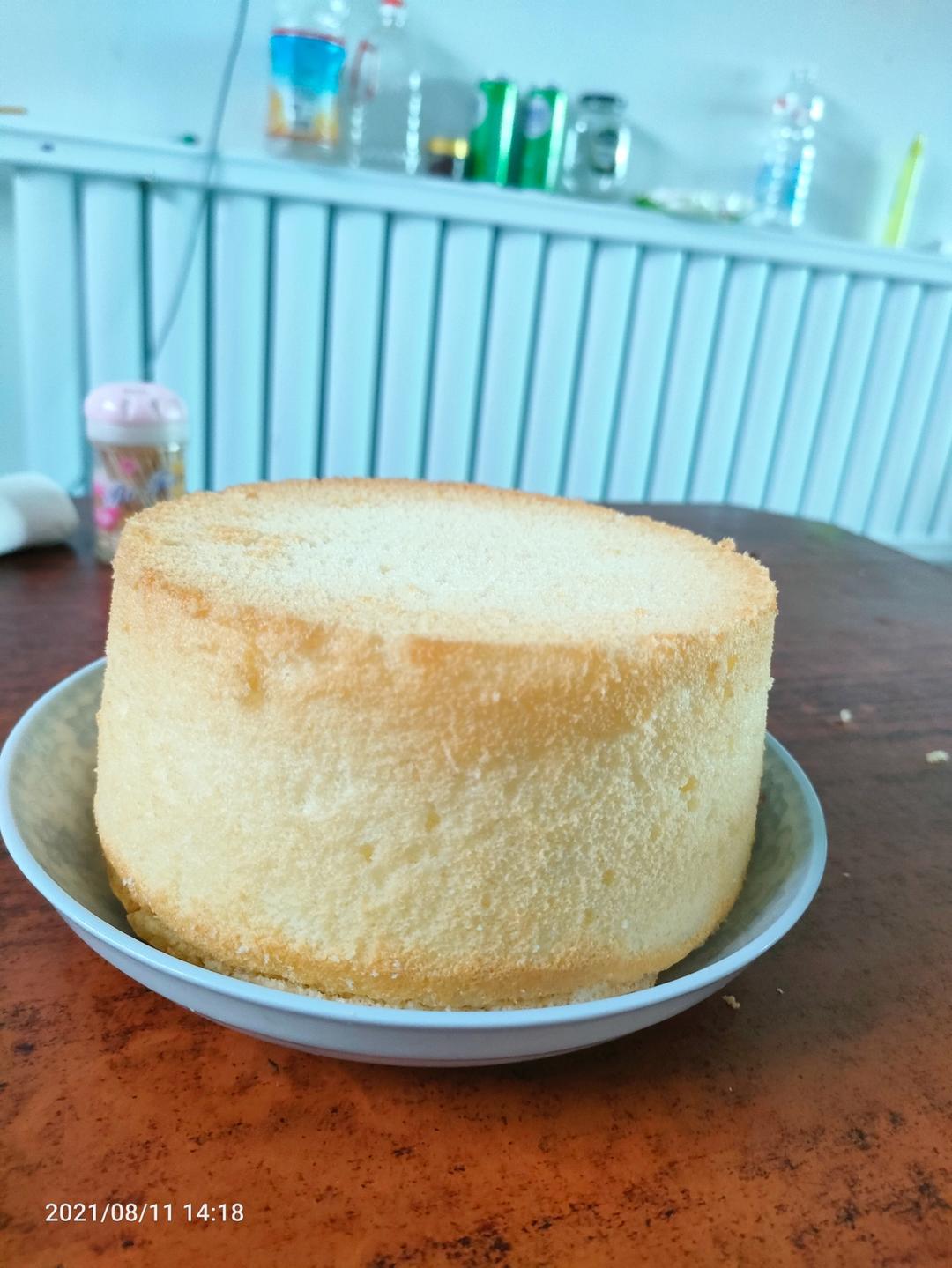 戚风蛋糕胚（含四寸、五寸、六寸、八寸、十寸戚风蛋糕配方）