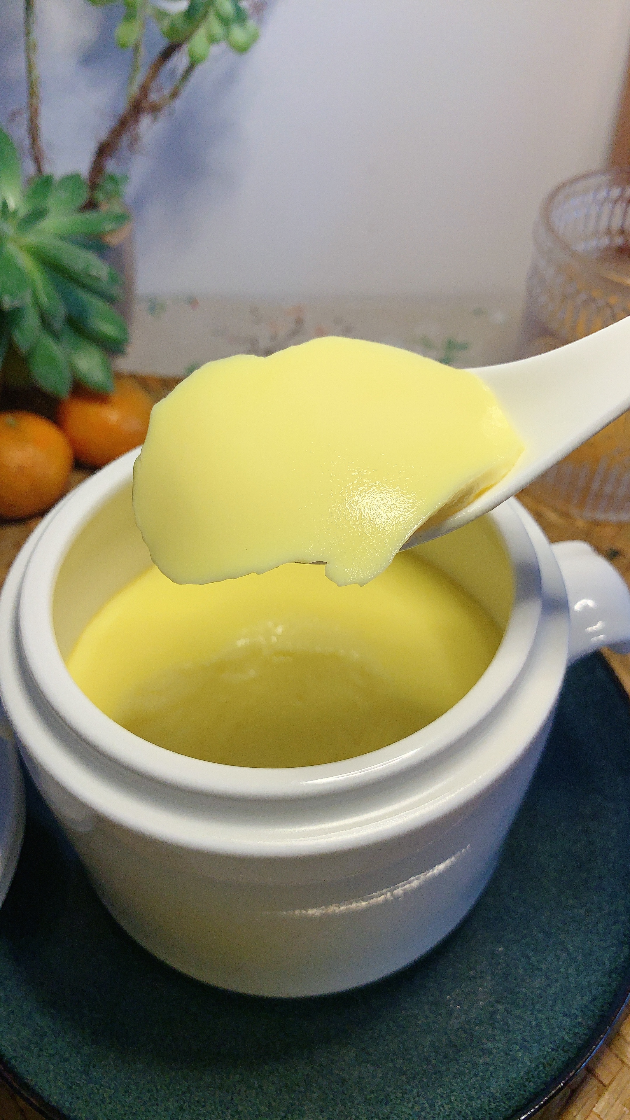 滋润嫩滑的牛奶炖蛋的做法