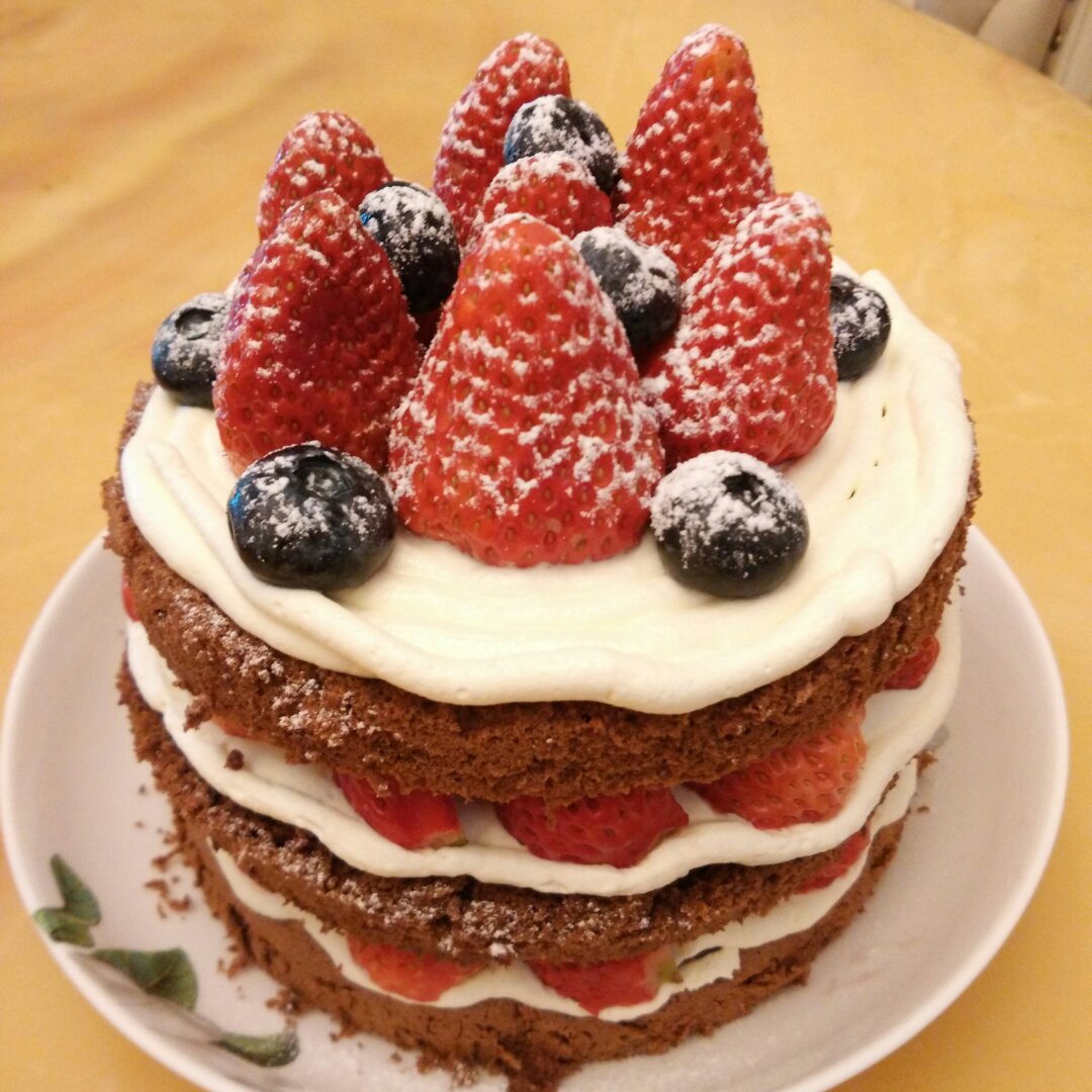 黑桃莔ueen做的草莓裸蛋糕