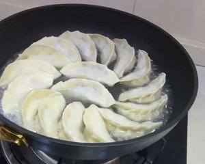 生煎饺的做法 步骤6