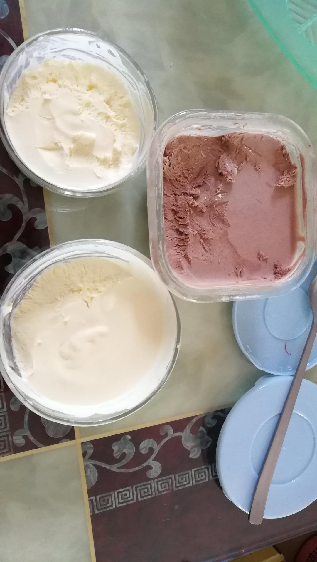 自制冰淇淋（懒人版无需搅拌的冰淇淋）