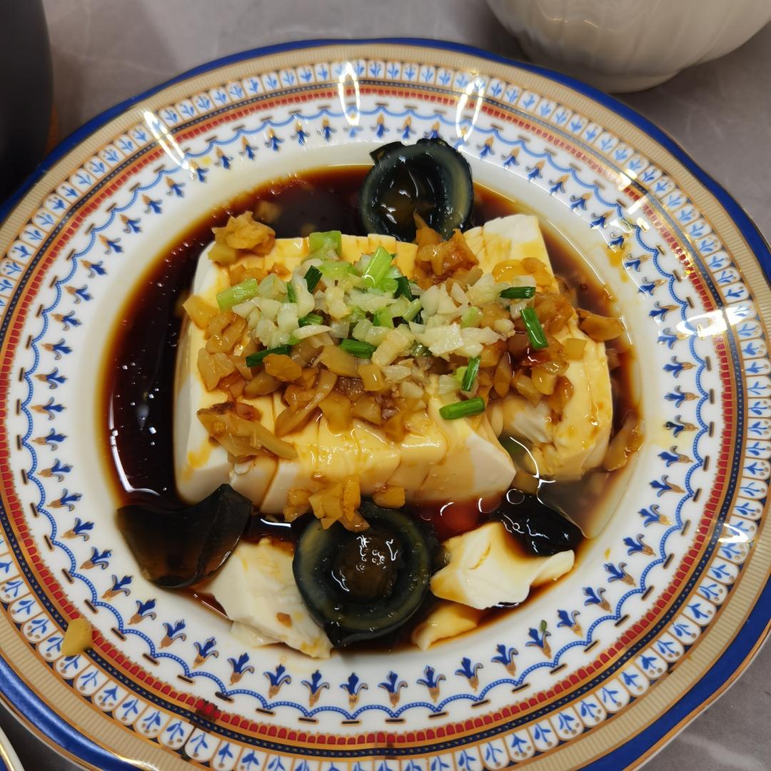 【最佳CP～】凉拌皮蛋豆腐✨