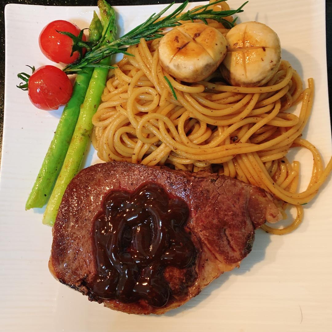 黑椒牛排