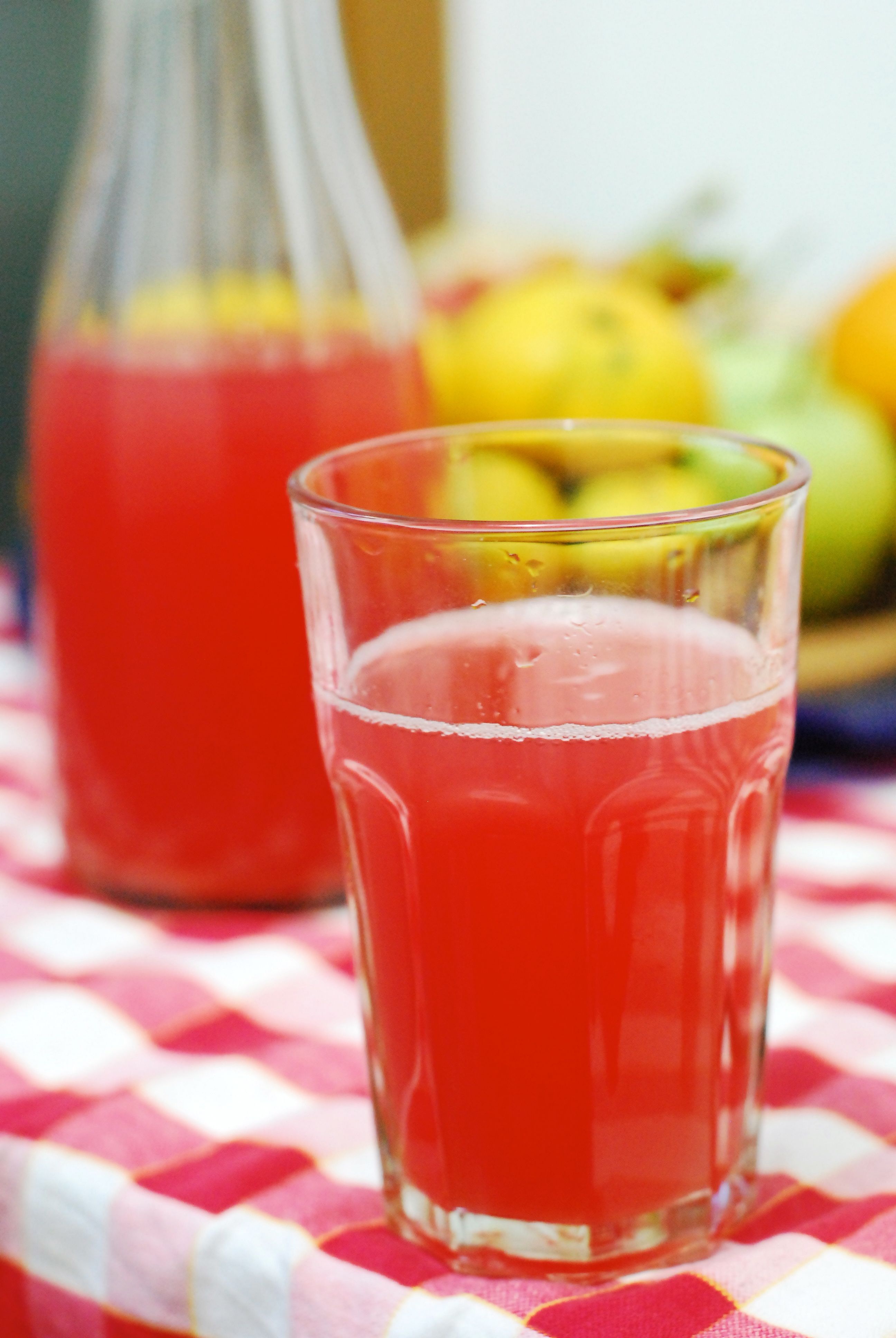 八脚食堂做的山楂水