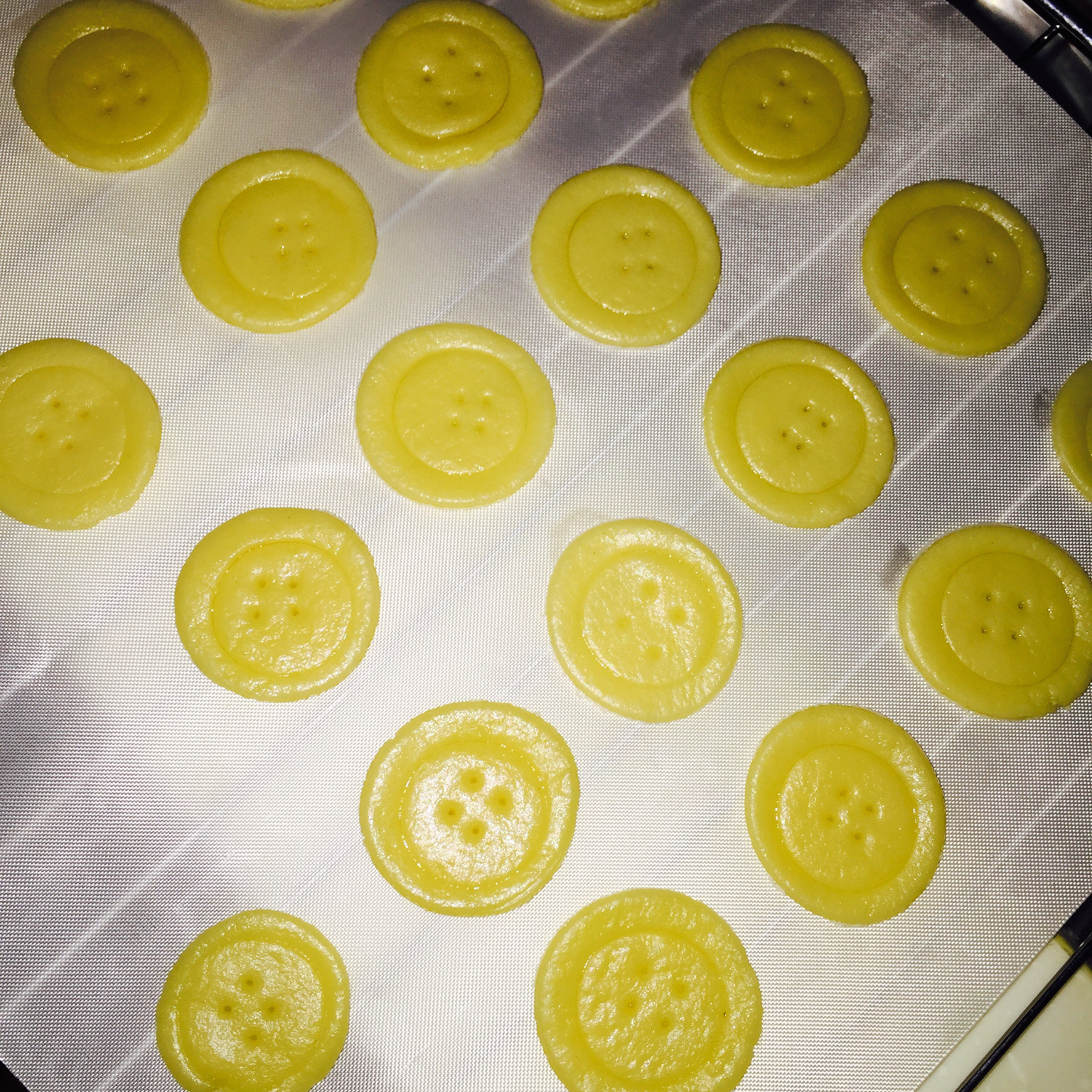 蛋黄纽扣小饼干