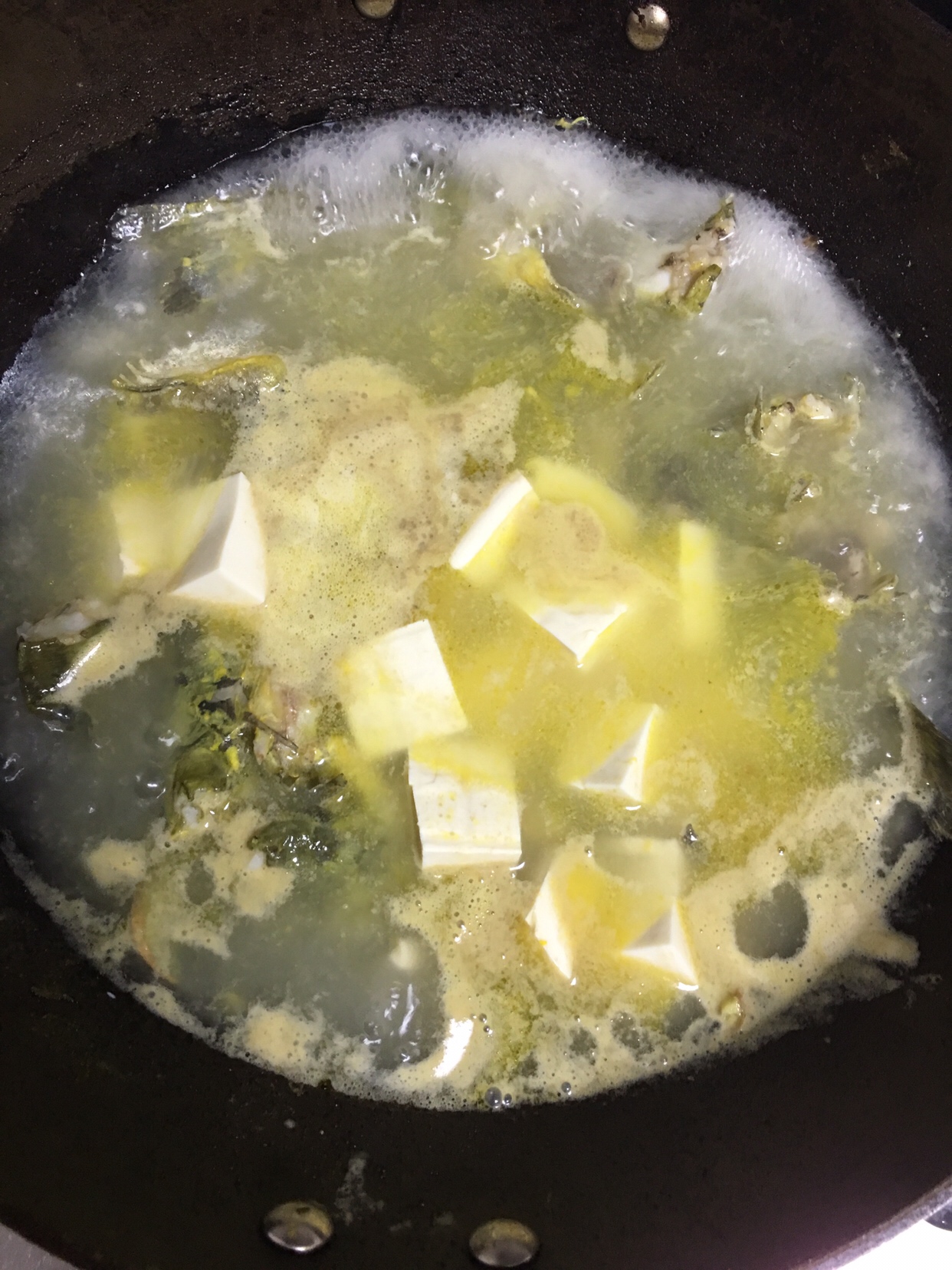 超鲜美的黄骨鱼豆腐汤的做法 步骤5