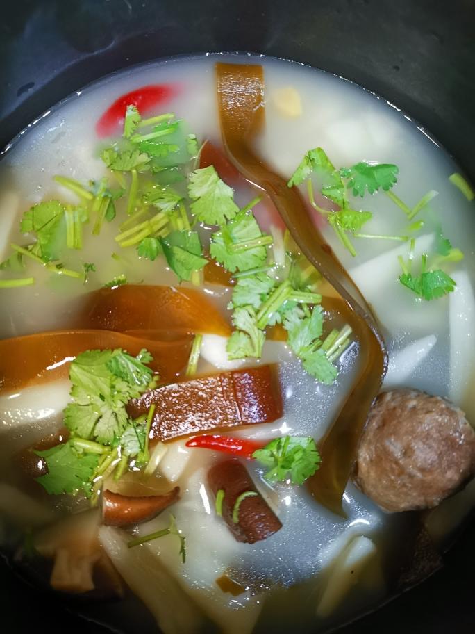 养生山药香菇海带汤