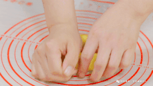 胡萝卜苹果软饼【宝宝辅食】的做法 步骤8