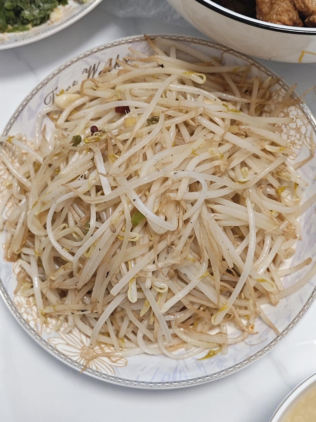 素炒豆芽（东北版）