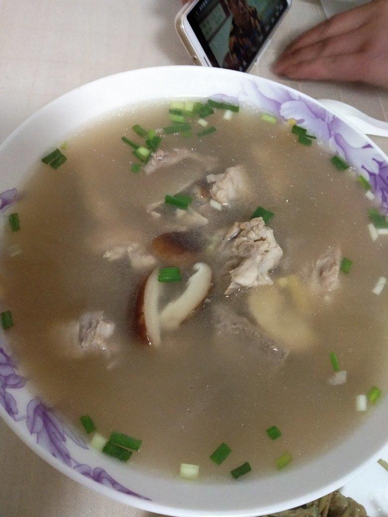 香菇炖排骨汤•【可可君厨乐时光11】