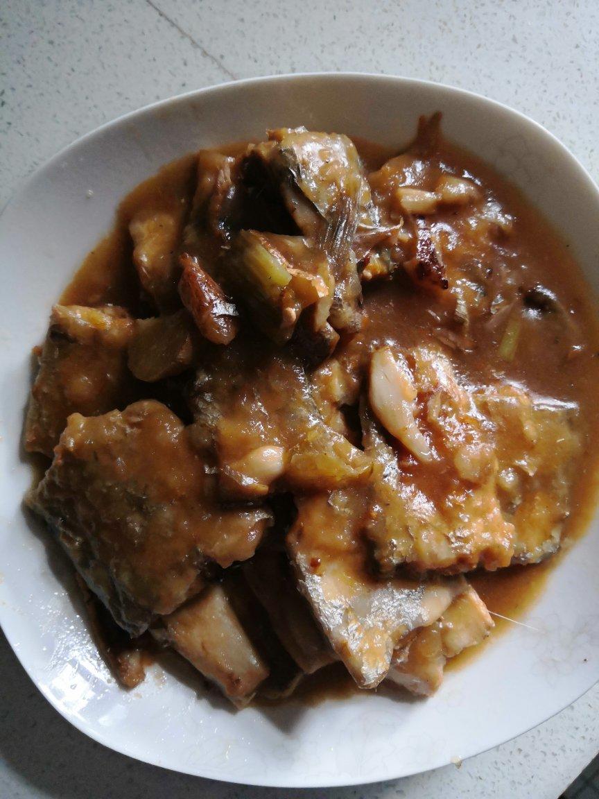 红烧带鱼