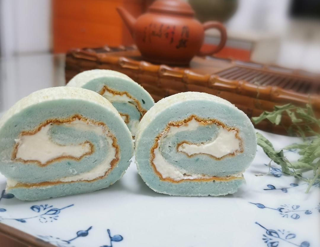 高颜值甜品❗️蓝颜蜜桃蛋糕卷