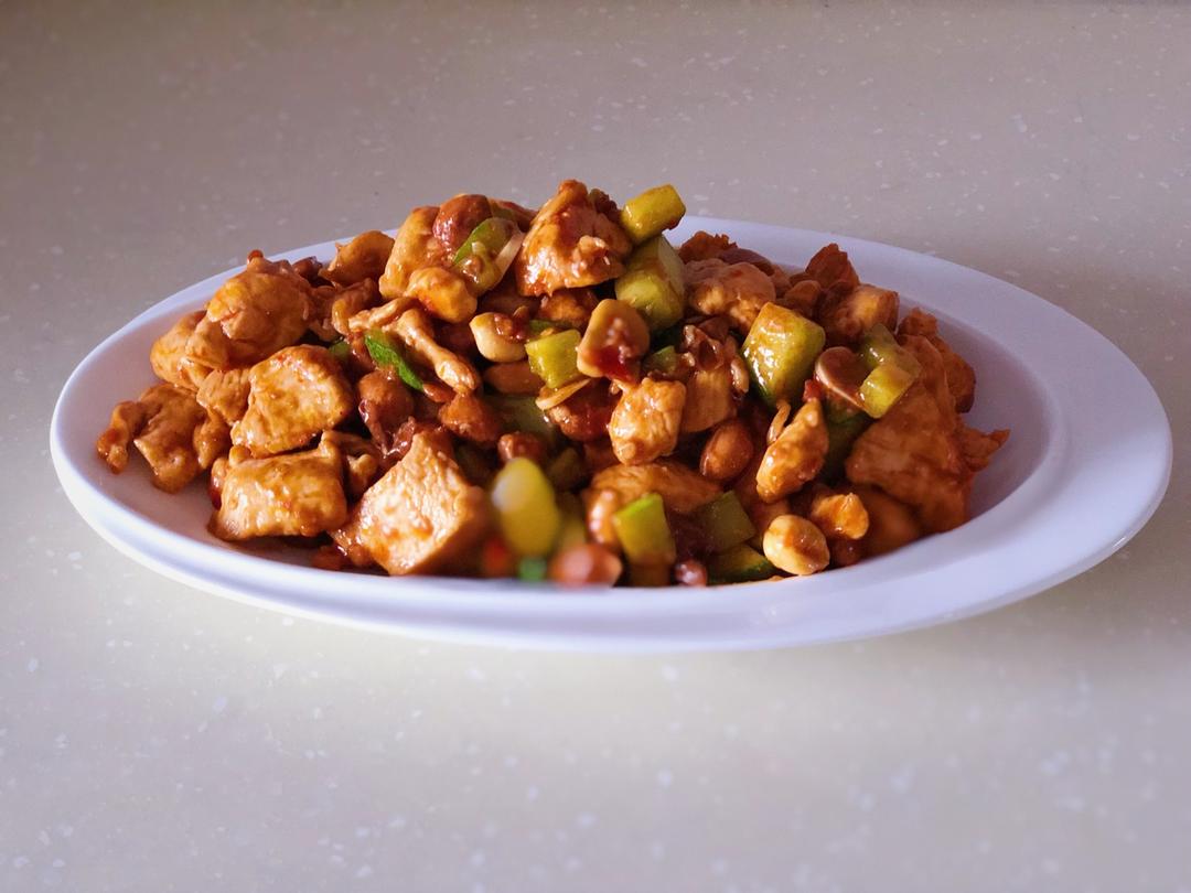 【中餐厅】亮大厨教做宫保鸡丁『多图详解』