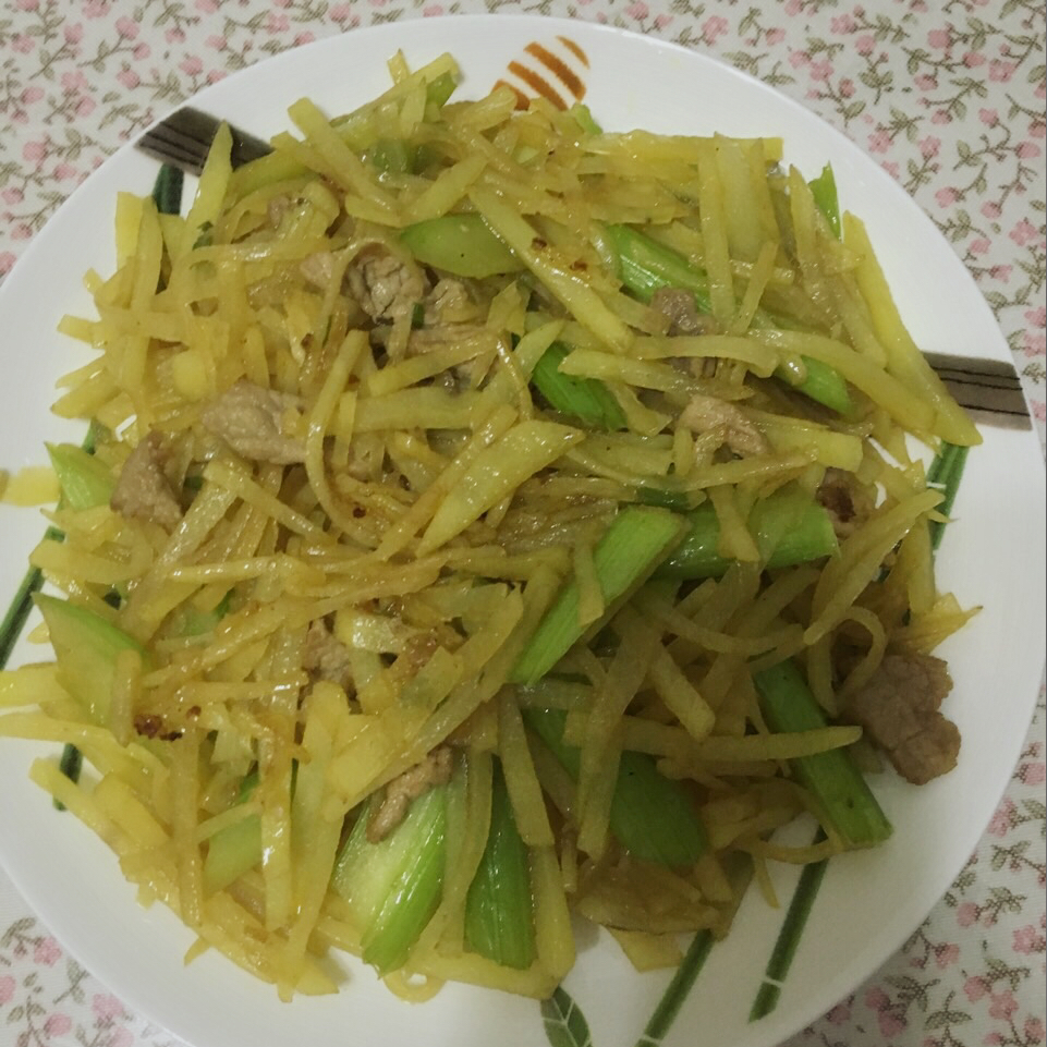 芹菜土豆丝