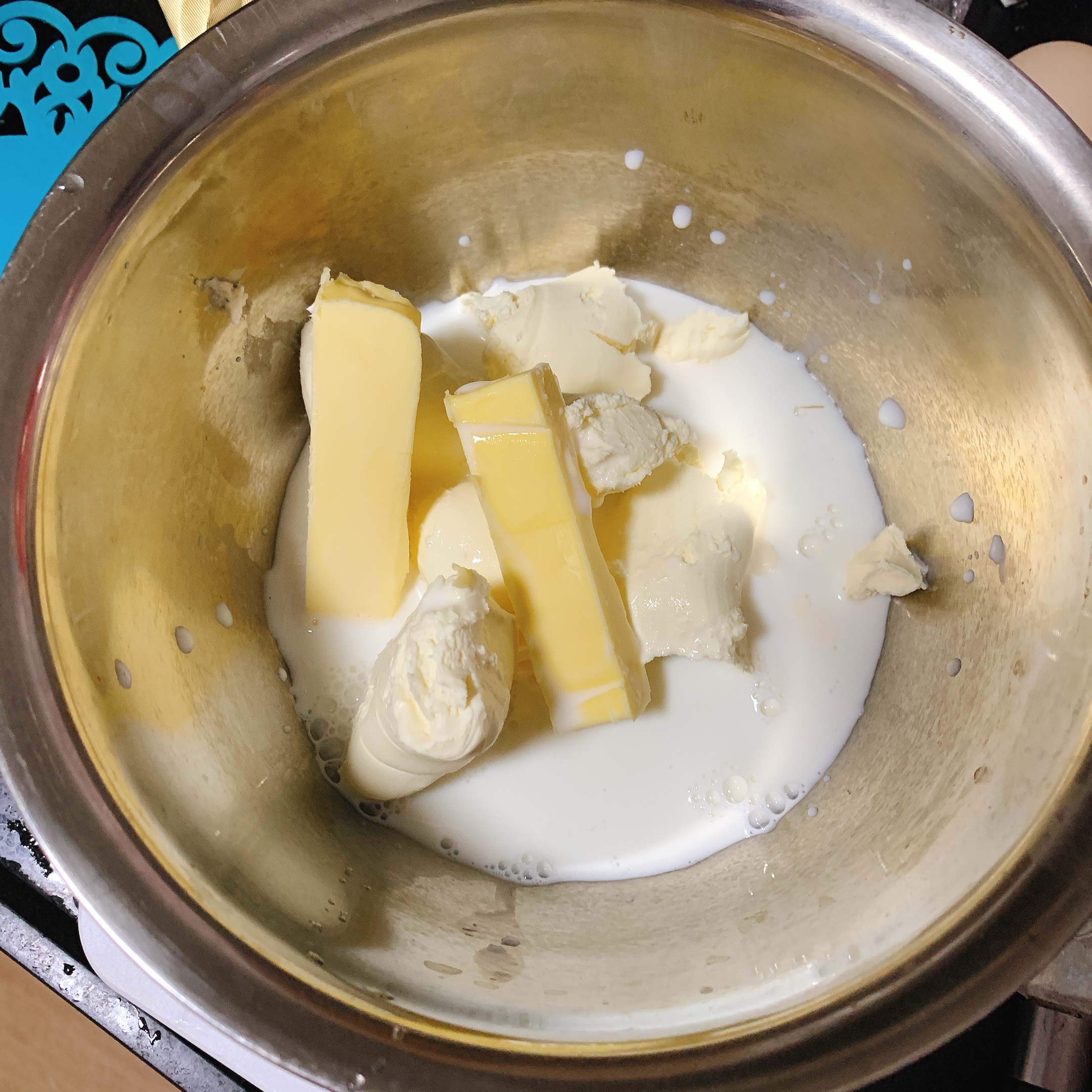 【芝士蛋糕】乳酪蛋糕味超浓超香，根本不够吃的做法 步骤2