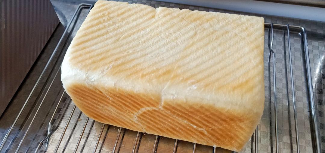 【小高姐】早餐白面包 极简主义的手工面包