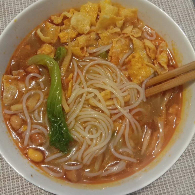 粉店老板娘亲授正宗螺蛳粉教程