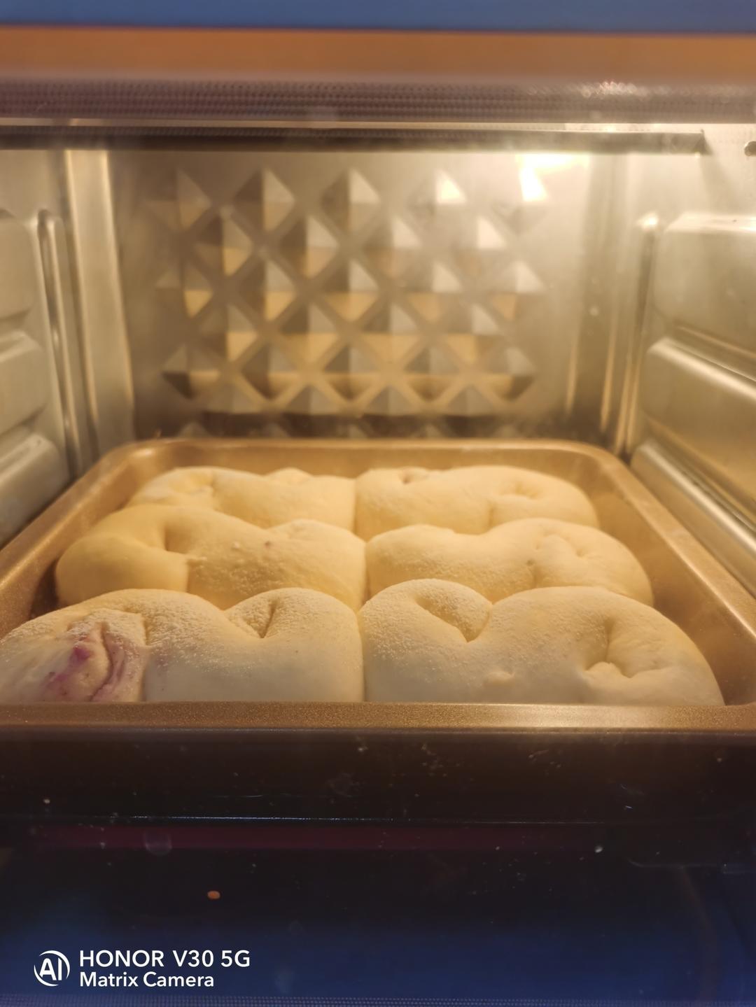 面包店里的常客——蔓越莓奶酪软欧