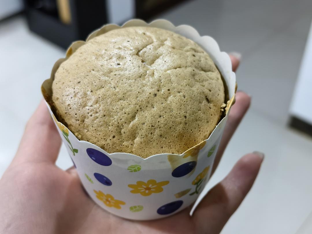 纸杯蛋糕 8寸戚风蛋糕的量