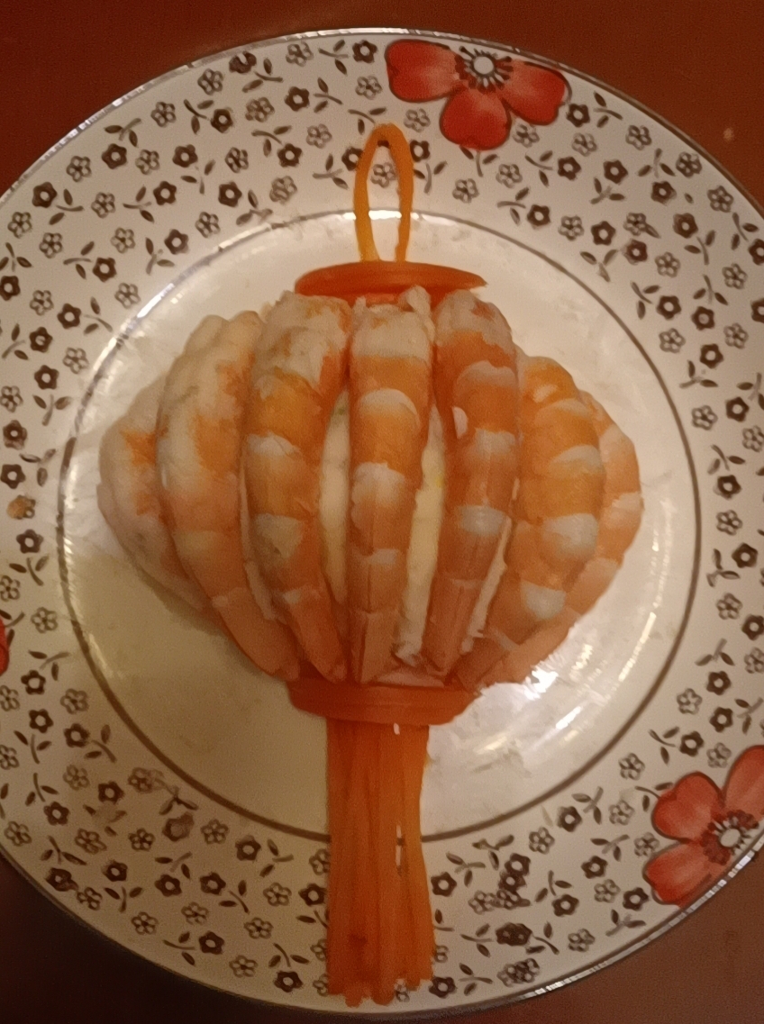 简单版新年菜谱之                灯笼虾土豆沙拉🏮