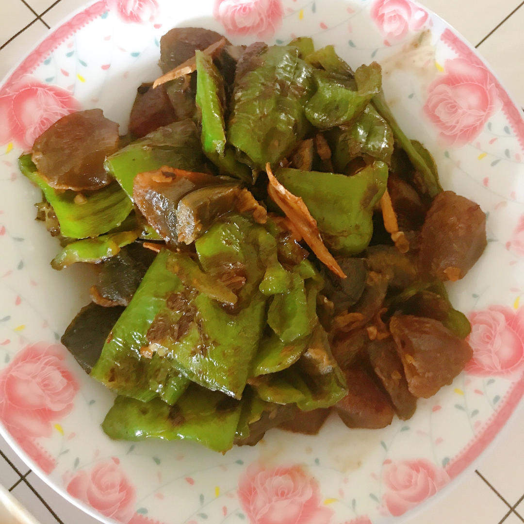 青椒皮蛋
