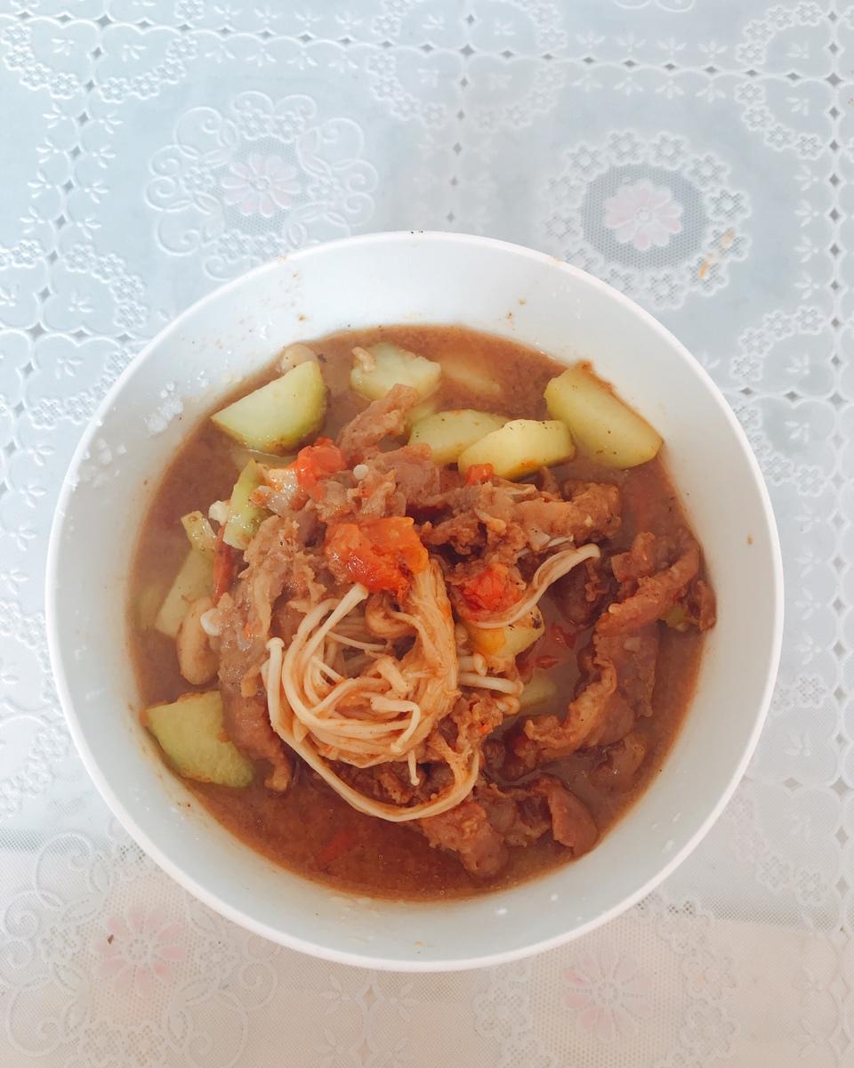 番茄土豆肥牛锅