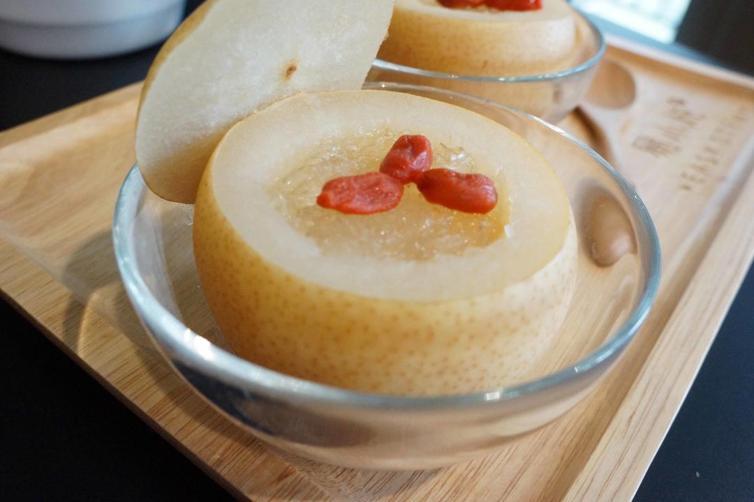 冰糖雪梨燕窝—多喝...润燥【易小炖燕窝厨房·棠梨煎雪】