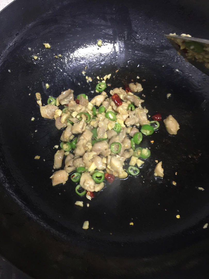 吃不够的蒜香鸡腿