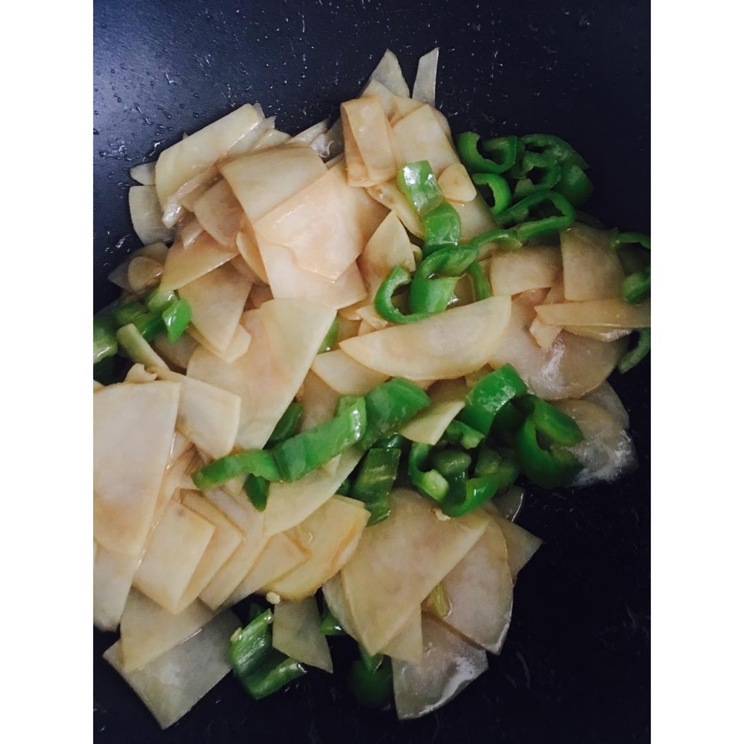 家常炒土豆片