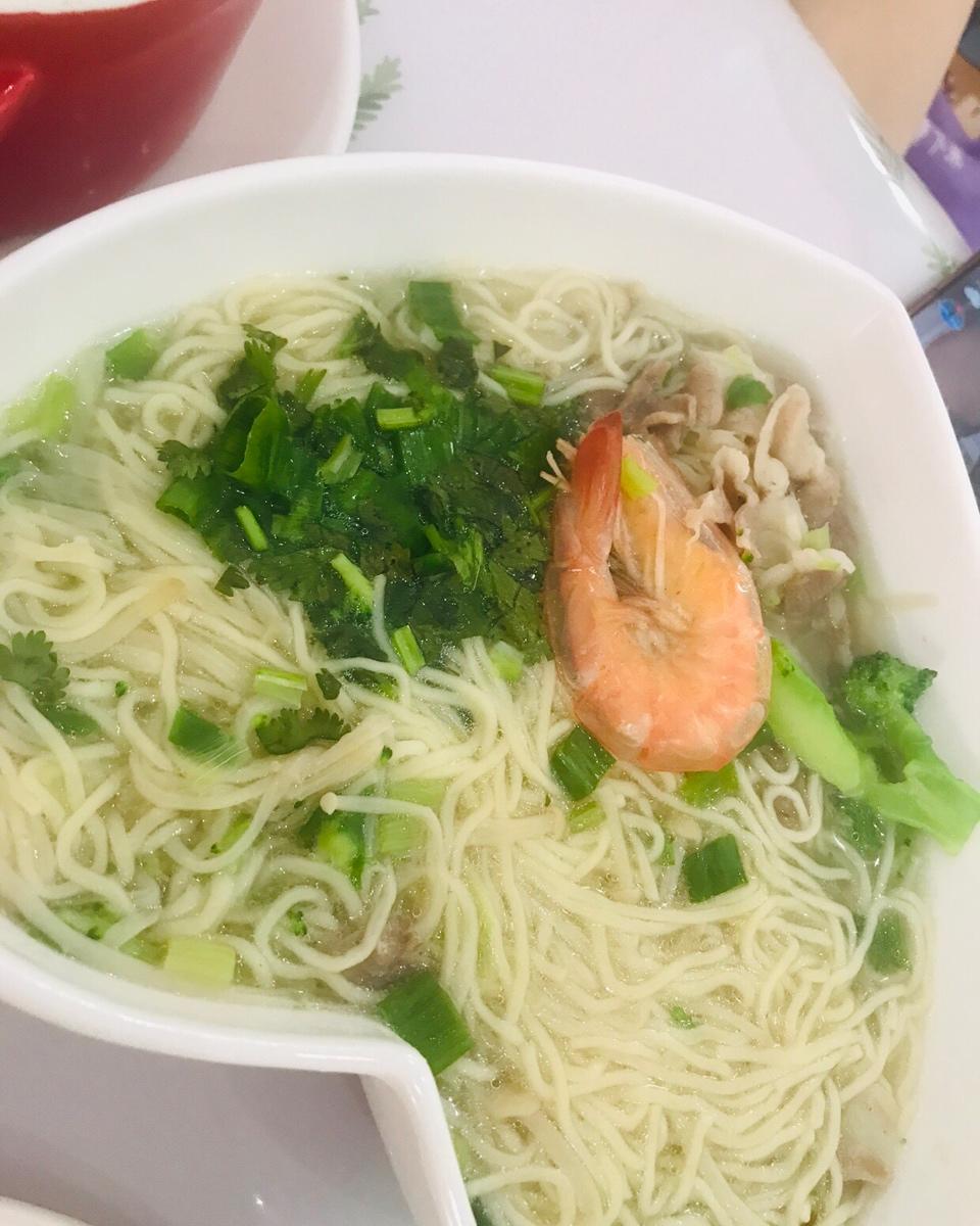 海鲜清汤面