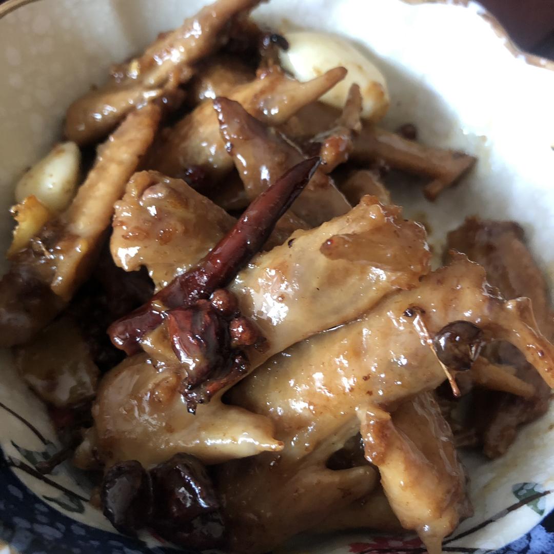 红烧鸡尖