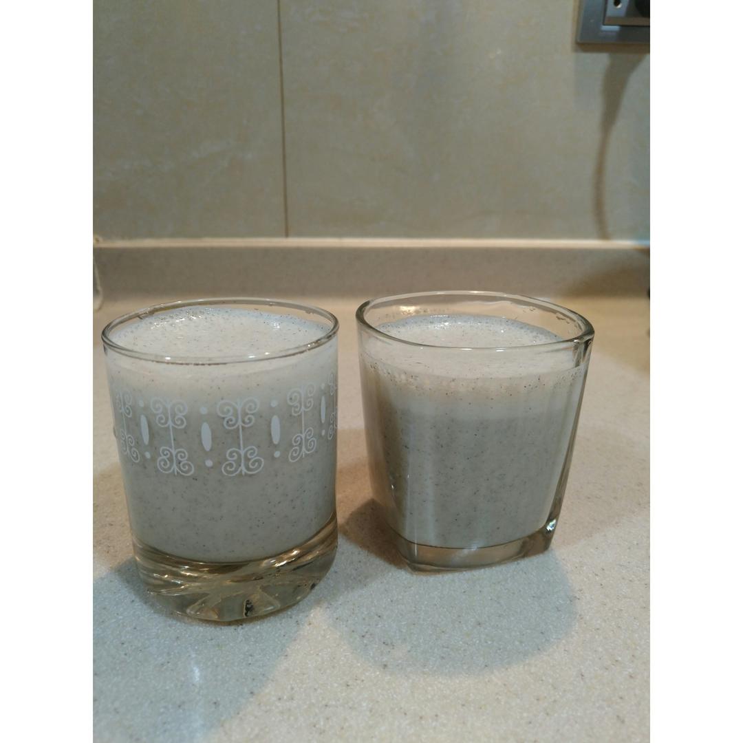 火龙果香蕉奶昔