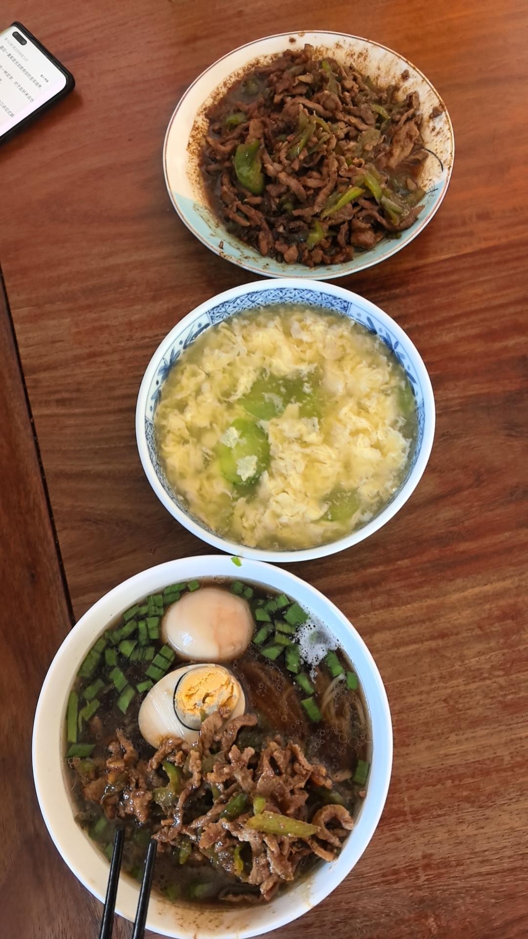 ‼️好吃到舔盘的青椒肉丝盖浇饭