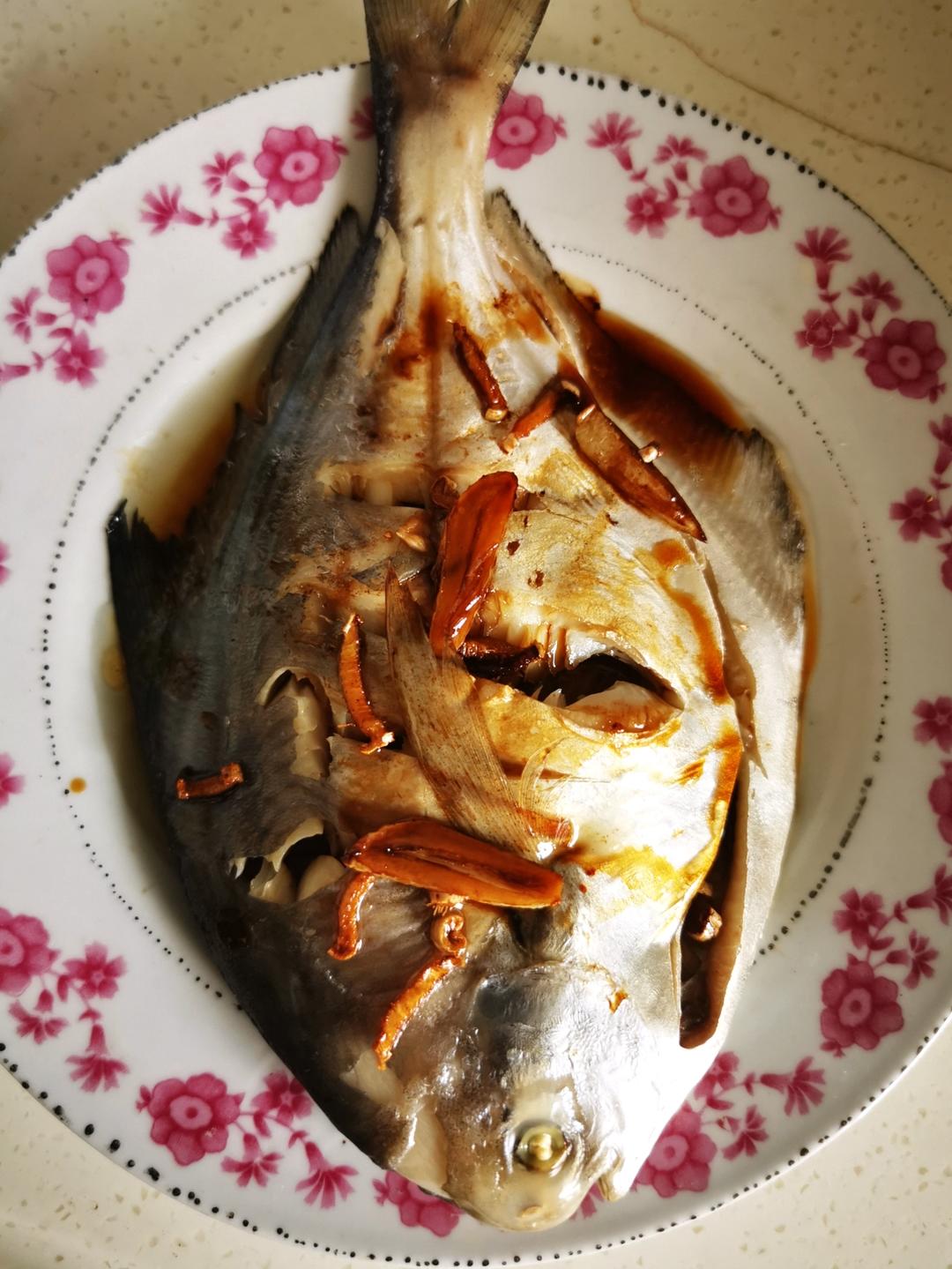 清蒸鲳鱼