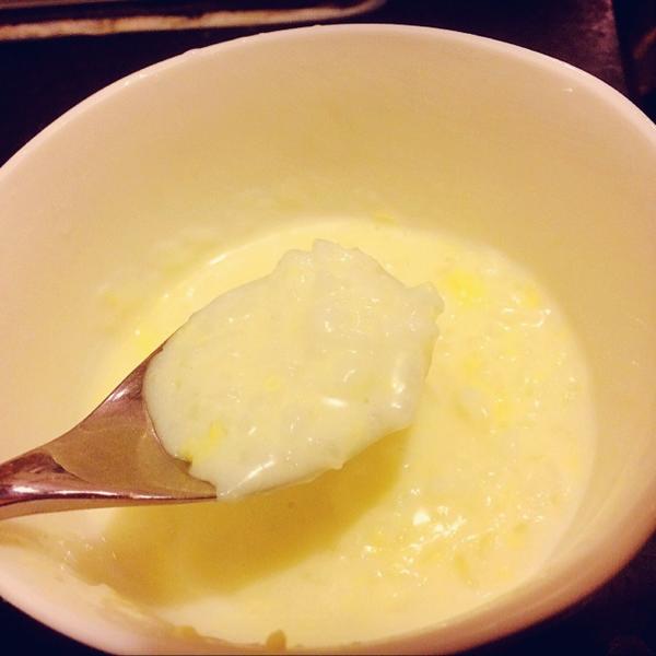 鸡蛋牛奶粥（解决剩饭10分钟快速法）