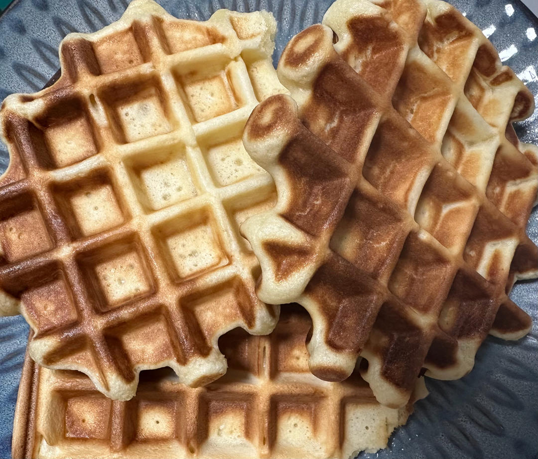 一种面糊做柔软蓬松的比利时华夫饼和美式大松饼🥞