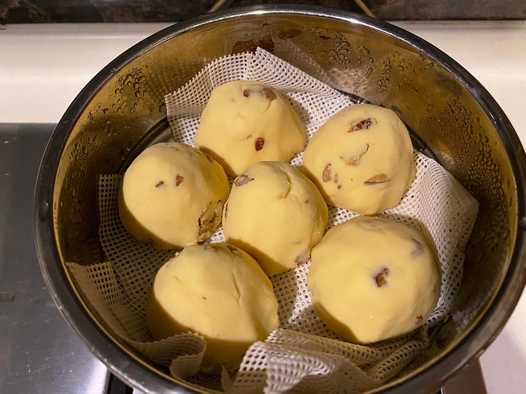 纯玉米面窝窝头(烫面.不发酵)