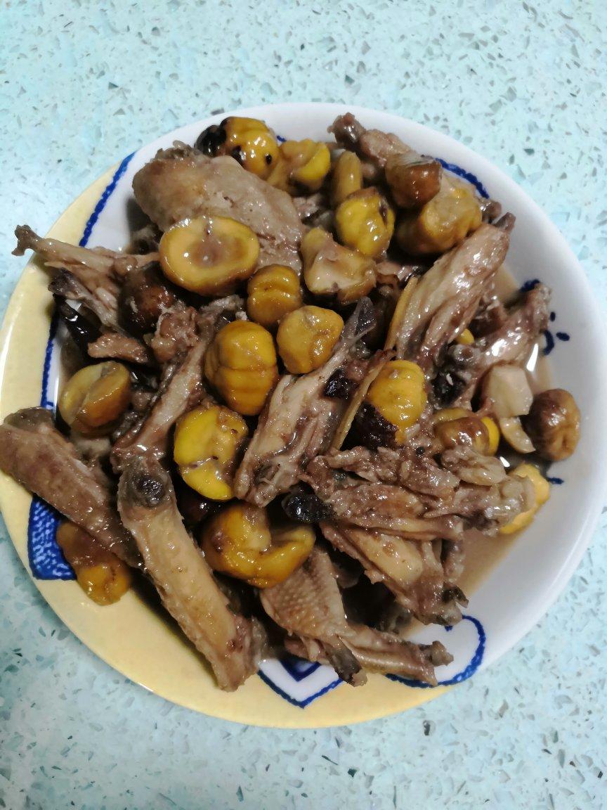 板栗焖鸡翅