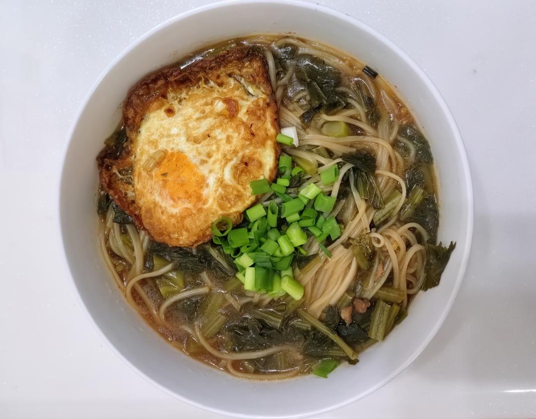 雪菜肉丝面