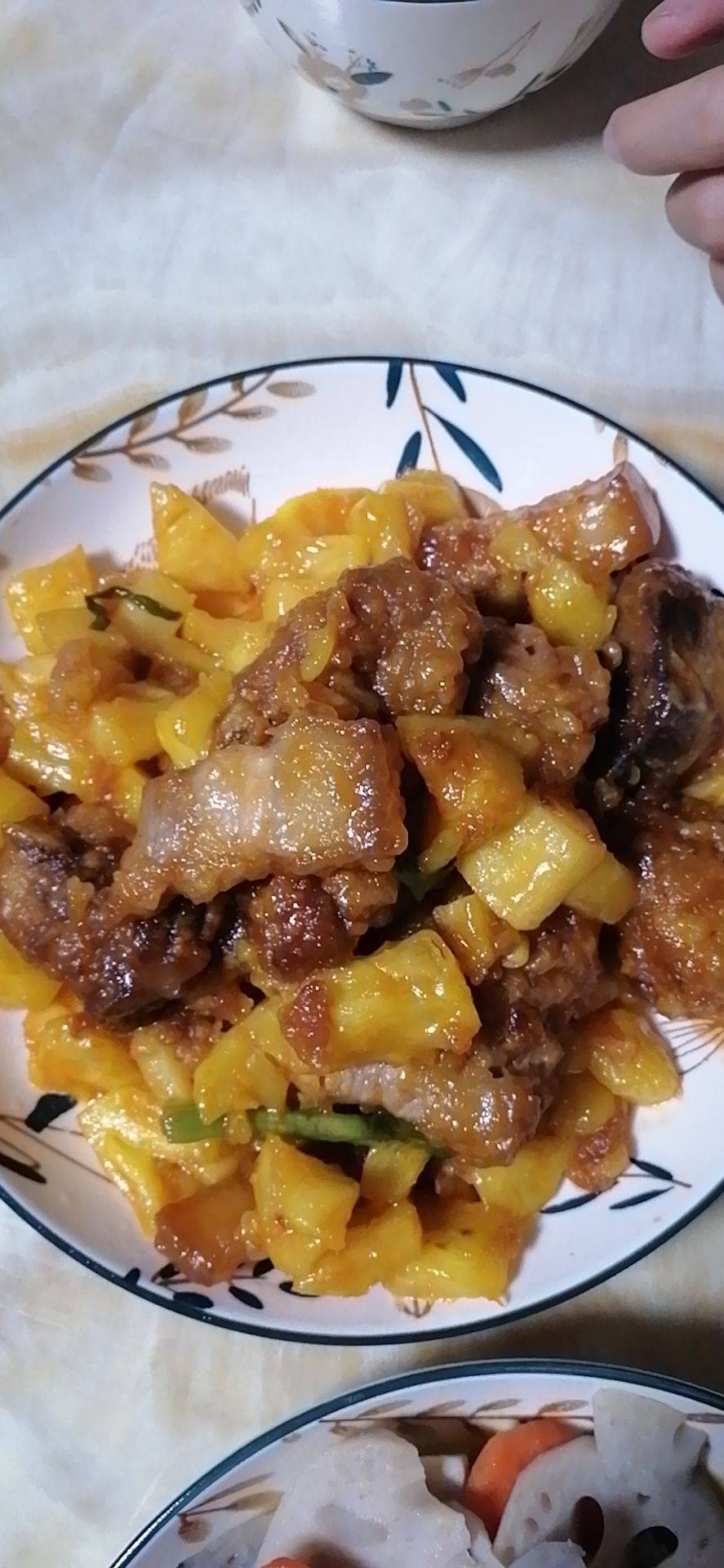 菠萝炒肉