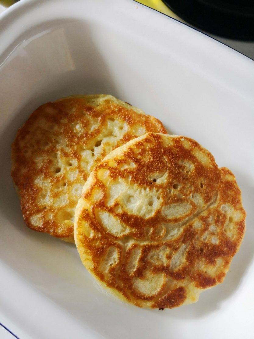 不能再简单又极其好吃的英式传统松脆饼（烤面饼）（crumpet ）