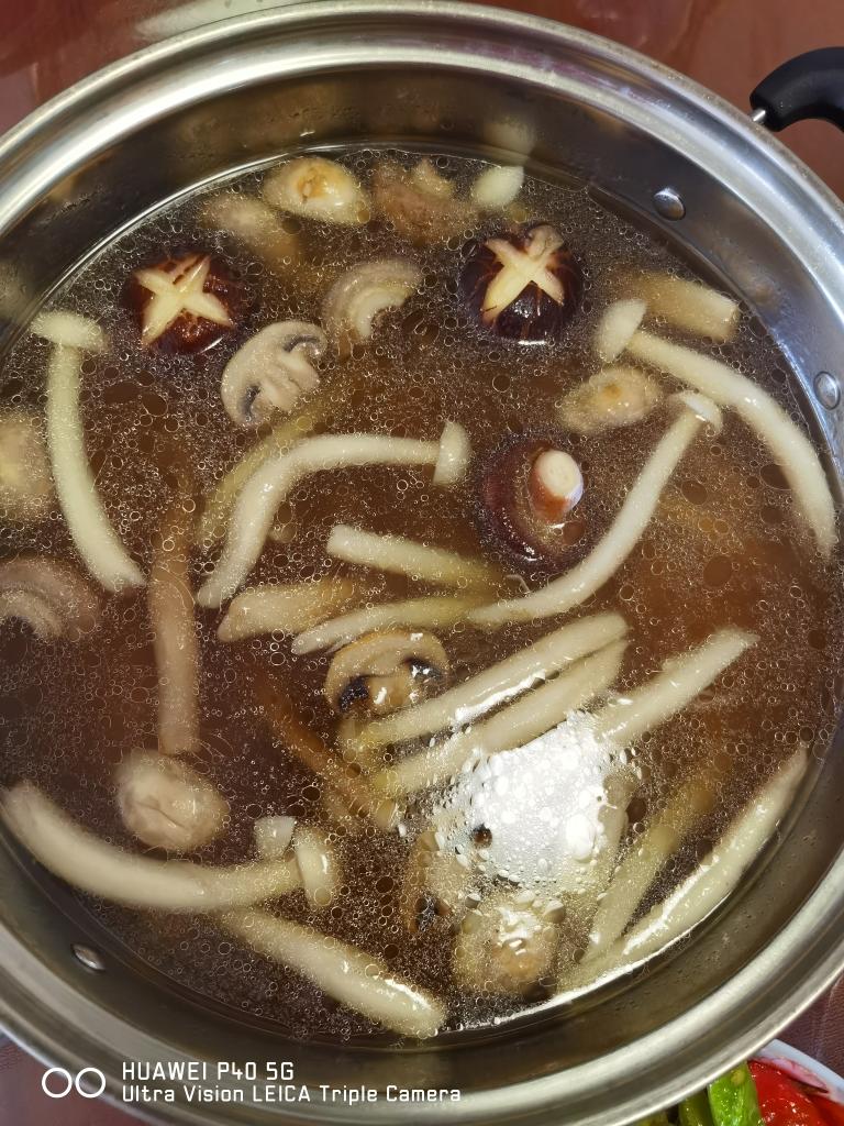 菌菇汤的做法