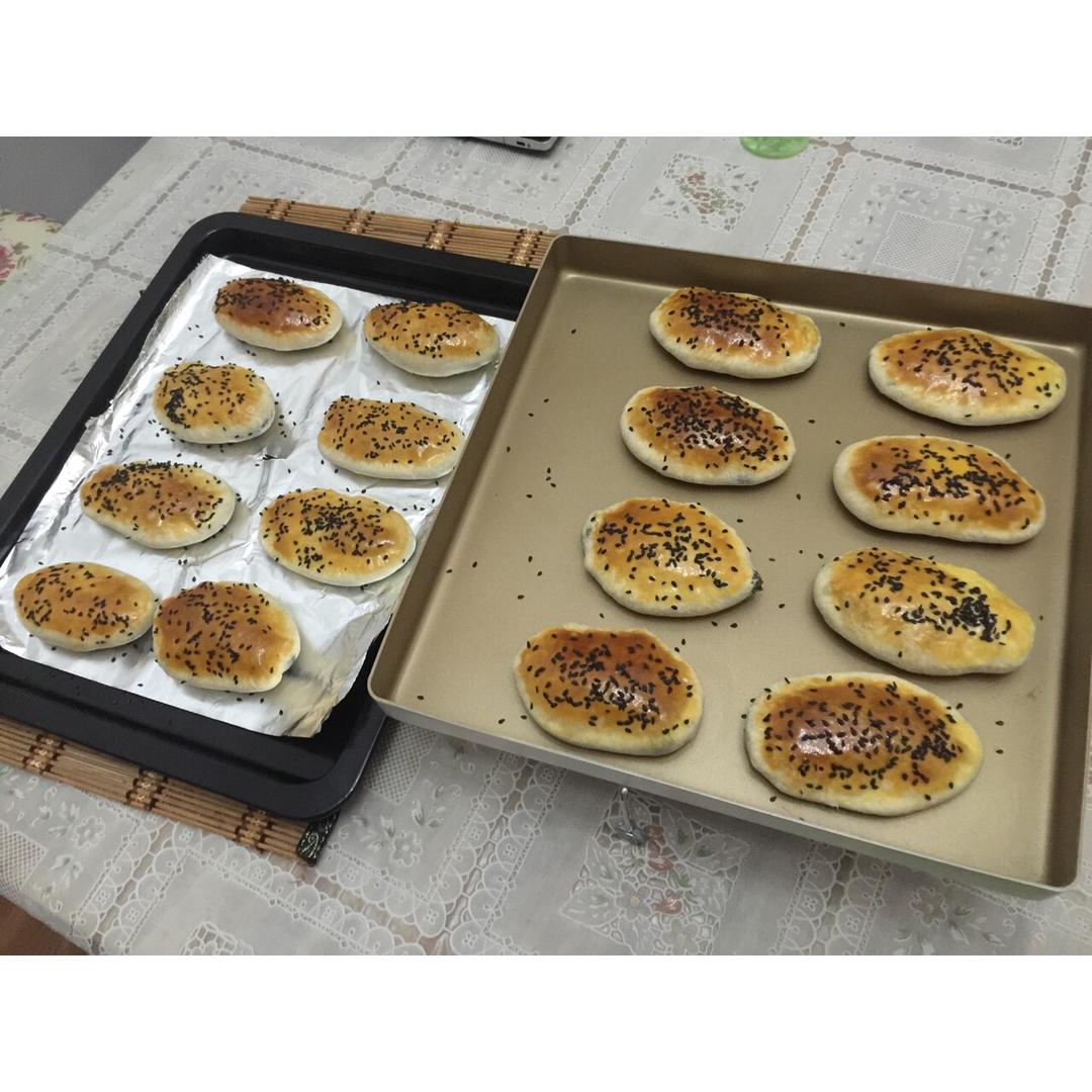 芝麻椒盐牛舌饼（北京小吃）