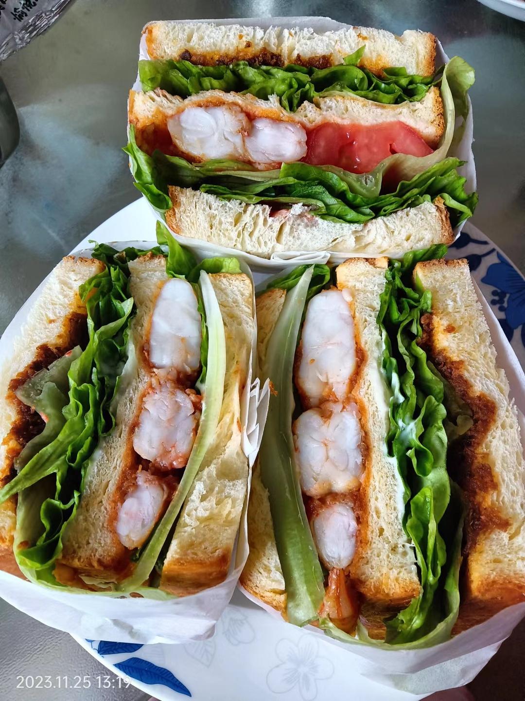 如何做超厚的沼三明治~详细tip！牛油果鸡蛋午餐肉三明治~