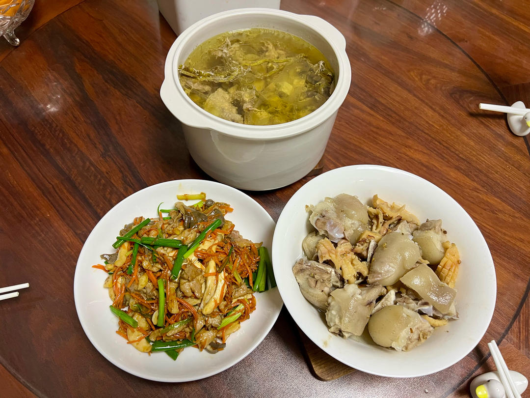 平菇炒肉（鲜香）