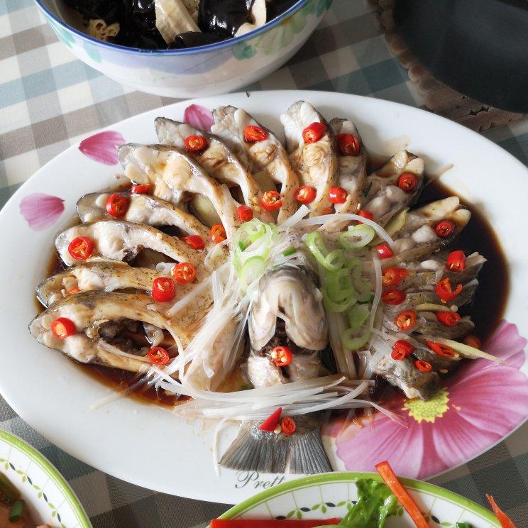 年夜菜必备❗️全家都爱的孔雀开屏清蒸鳊鱼🐟