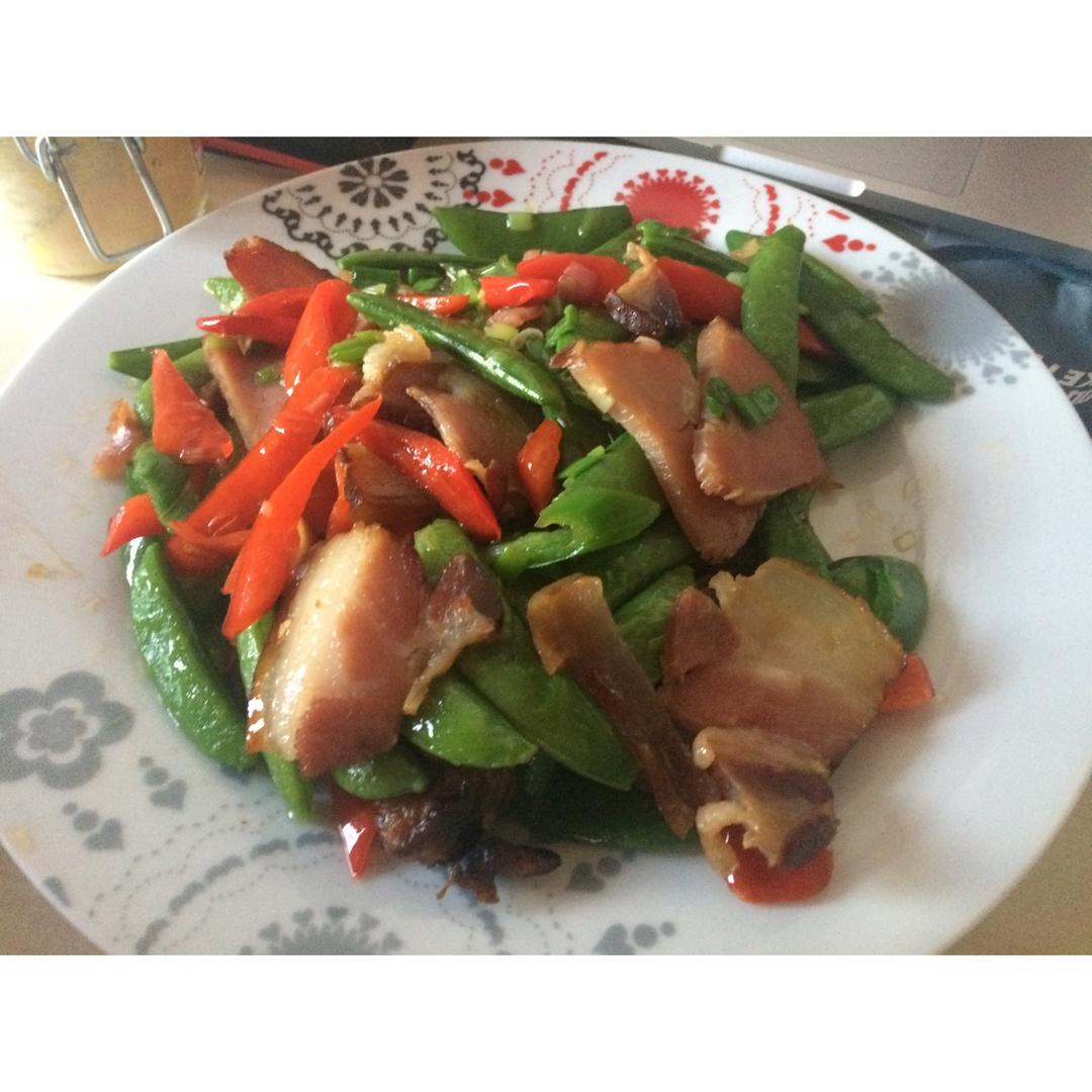 荷兰豆炒腊肉